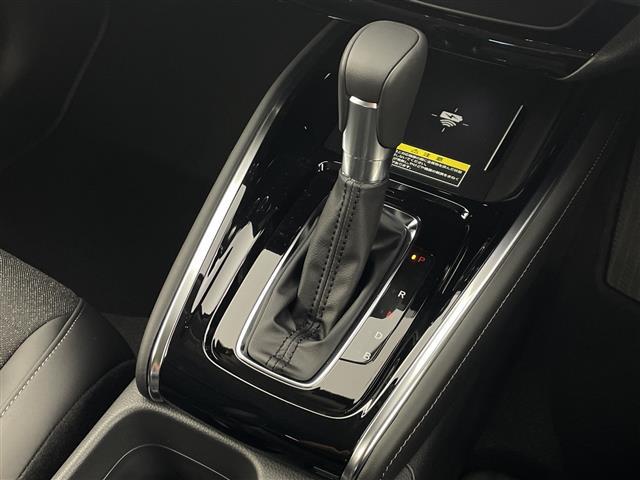 ヴェゼル e:HEV Z 登録済未使用 ホンダコネクトディスプレイ ナビ機能 フルセグ バックカメラ ETC ワイヤレス充電 ブラックフロントグリル パワーバックドア シーケンシャルターンランプ ブラインドスポットモニター(31枚目)