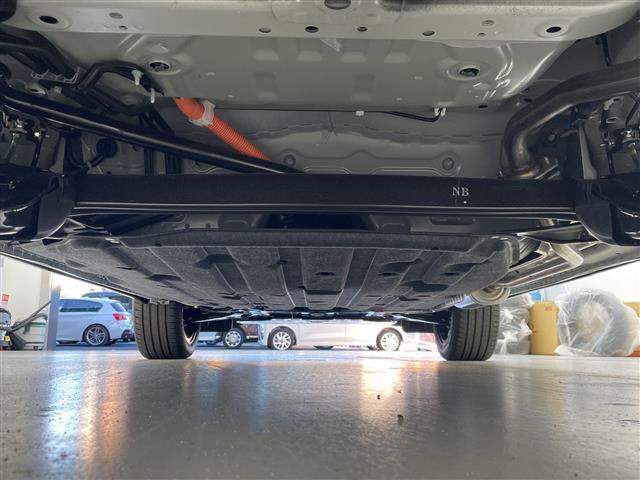 ヴェゼル e:HEV Z 登録済未使用 ホンダコネクトディスプレイ ナビ機能 フルセグ バックカメラ ETC ワイヤレス充電 ブラックフロントグリル パワーバックドア シーケンシャルターンランプ ブラインドスポットモニター(41枚目)