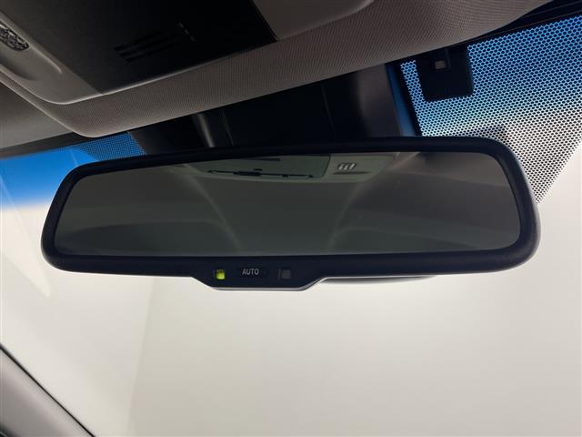 カムリ ＷＳレザーパッケージ　純正ナビＴＶ　黒革　シートヒーター　ＢＳＭ　ＨＵＤ（20枚目）