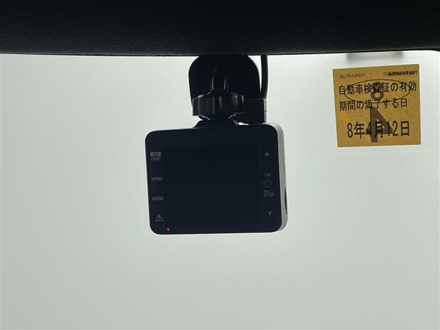 タント カスタムＸ　８型ナビＴＶ　両側電動　バックカメラ　ドラレコ　禁煙（5枚目）