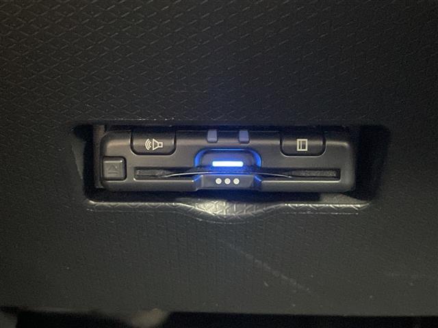 タント カスタムＸ　８型ナビＴＶ　両側電動　バックカメラ　ドラレコ　禁煙（6枚目）