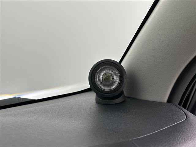 ハイエースワゴン ＧＬ　モデリスタ　純正ナビフルセグＴＶ　パノラミックビューモニター　フリップダウンモニター　デジタルインナーミラー　パワースライドドア　ベッドキット　ＥＴＣ　ドライブレコーダー（26枚目）