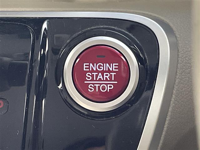 Ｎ－ＢＯＸ＋ Ｇ・Ｌパッケージ　禁煙　純正ディスプレイオーディオ　バックカメラ　スマートキー　エンジンプッシュスタートボタン　前後ドライブレコーダー　純正１４インチアルミホイール　片側パワースライドドア（7枚目）