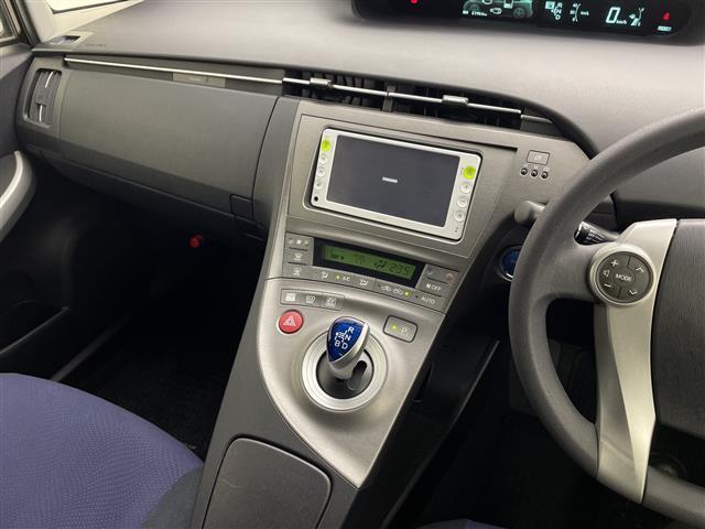 プリウス S 純正ナビ バックカメラ TV CD フォグランプ スマートキー プッシュスタート スペアキー 純正フロアマット 盗難防止装置 取扱説明書 保証書(4枚目)