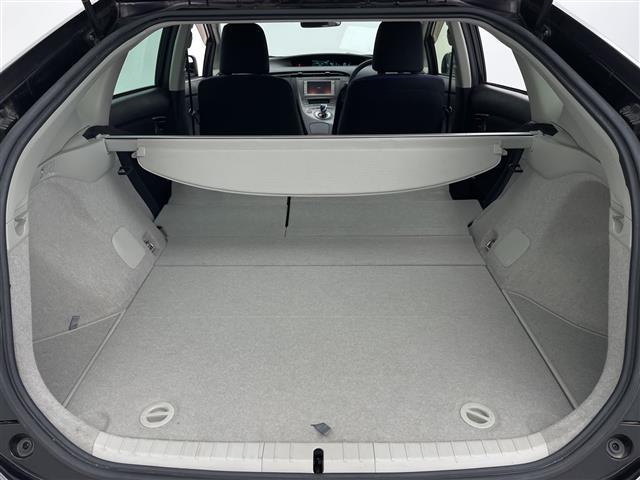 プリウス S 純正ナビ バックカメラ TV CD フォグランプ スマートキー プッシュスタート スペアキー 純正フロアマット 盗難防止装置 取扱説明書 保証書(25枚目)