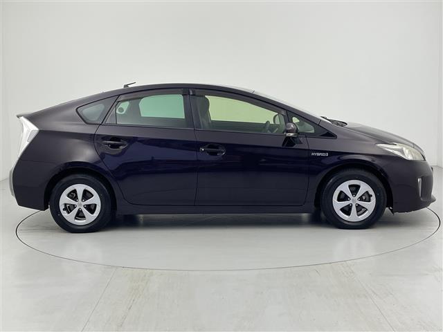 プリウス S 純正ナビ バックカメラ TV CD フォグランプ スマートキー プッシュスタート スペアキー 純正フロアマット 盗難防止装置 取扱説明書 保証書(37枚目)