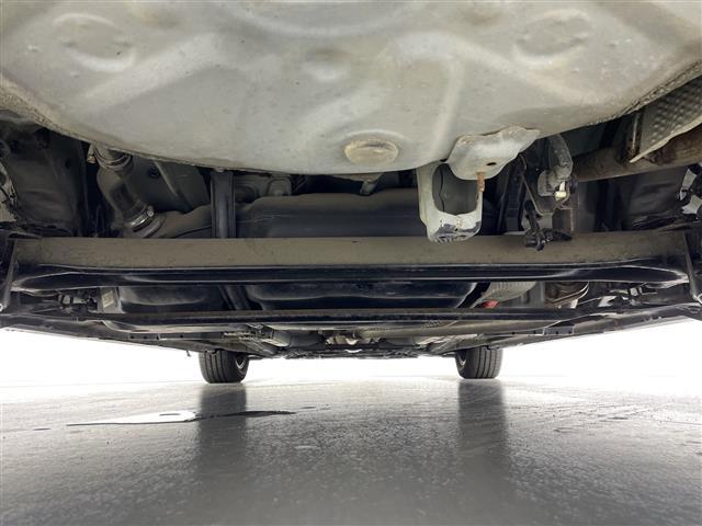 プリウス S 純正ナビ バックカメラ TV CD フォグランプ スマートキー プッシュスタート スペアキー 純正フロアマット 盗難防止装置 取扱説明書 保証書(41枚目)