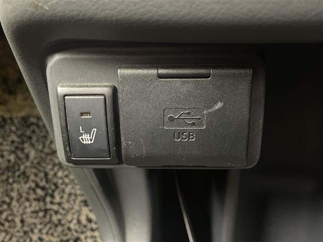 ハスラー ＪスタイルＩＩターボ　全方位モニター　ＡｐｐｌｅＣａｒＰｌａｙ　Ｂｌｕｅｔｏｏｔｈ　ナビ　クルコン　ターボ　ビルトインＥＴＣ　前席シートヒーター　パドルシフト　オートライト　レーンキープアシスト　衝突被害軽減　スペアキー（7枚目）