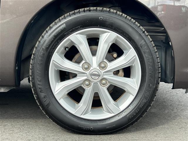 デイズルークス X Vセレクション 禁煙 純正ナビ アラウンドビューモニター 両側パワースライドドア ETC ドラレコ 衝突軽減 コーナーセンサー ステアリングスイッチ フルセグ Bluetooth DVD CD スマートキー(12枚目)