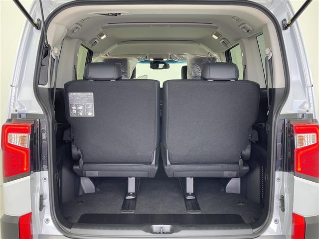 デリカD:5 シャモニー 登録済未使用車 全方位カメラ ブラインドスポットモニター 追従クルコン 両側パワースライドドア ステアリングヒーター パドルシフト パワーシート 前席シートヒーター スペアキー レーンキープアシスト(21枚目)