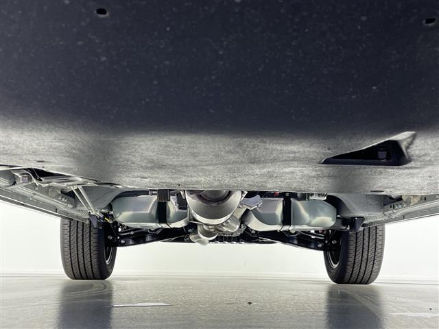 デリカD:5 シャモニー 登録済未使用車 全方位カメラ ブラインドスポットモニター 追従クルコン 両側パワースライドドア ステアリングヒーター パドルシフト パワーシート 前席シートヒーター スペアキー レーンキープアシスト(41枚目)