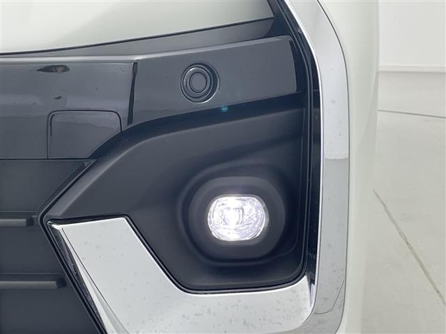 スペーシアカスタム ハイブリッドXSターボ アダプティブクルーズコントロール 全方位カメラ レーンキープアシスト 誤発進抑制機能 4WD 衝突軽減ブレーキ 標識認識 ヘッドアップディスプレイ 両側電動スライドドア LEDオートライト(39枚目)