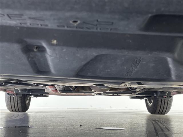 プリウス S 7インチナビ AM FM ワンセグ CD バックカメラ プッシュスタート ステアリングリモコン 横滑り防止機能 カーテンエアバック オートライト フォグライト スマートキー 純正フロアマット(41枚目)