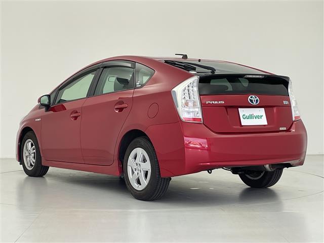 プリウス S 7インチナビ AM FM ワンセグ CD バックカメラ プッシュスタート ステアリングリモコン 横滑り防止機能 カーテンエアバック オートライト フォグライト スマートキー 純正フロアマット(43枚目)