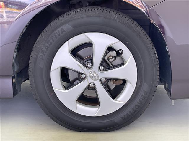 プリウス S 禁煙 純正ナビ バックカメラ ドラレコ ビルドインETC 地デジ Bluetooth CD スマートキー スペアキー アイドリングストップ エンジンスタートボタン(13枚目)