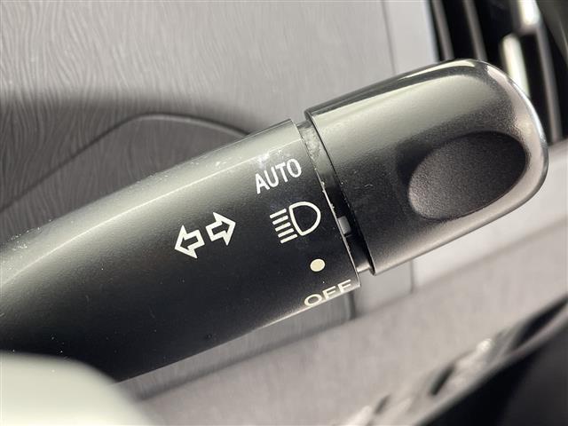 プリウス S 禁煙 純正ナビ バックカメラ ドラレコ ビルドインETC 地デジ Bluetooth CD スマートキー スペアキー アイドリングストップ エンジンスタートボタン(22枚目)