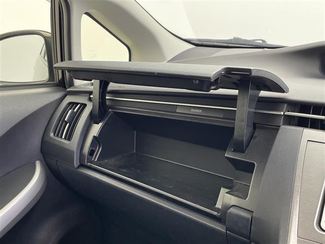 プリウス S 禁煙 純正ナビ バックカメラ ドラレコ ビルドインETC 地デジ Bluetooth CD スマートキー スペアキー アイドリングストップ エンジンスタートボタン(23枚目)