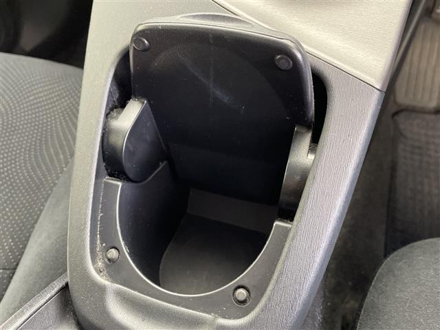 プリウス S 禁煙 純正ナビ バックカメラ ドラレコ ビルドインETC 地デジ Bluetooth CD スマートキー スペアキー アイドリングストップ エンジンスタートボタン(30枚目)