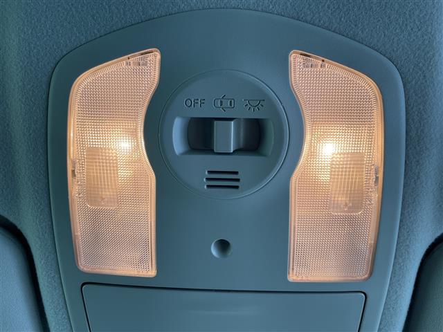 プリウス S 禁煙 純正ナビ バックカメラ ドラレコ ビルドインETC 地デジ Bluetooth CD スマートキー スペアキー アイドリングストップ エンジンスタートボタン(31枚目)