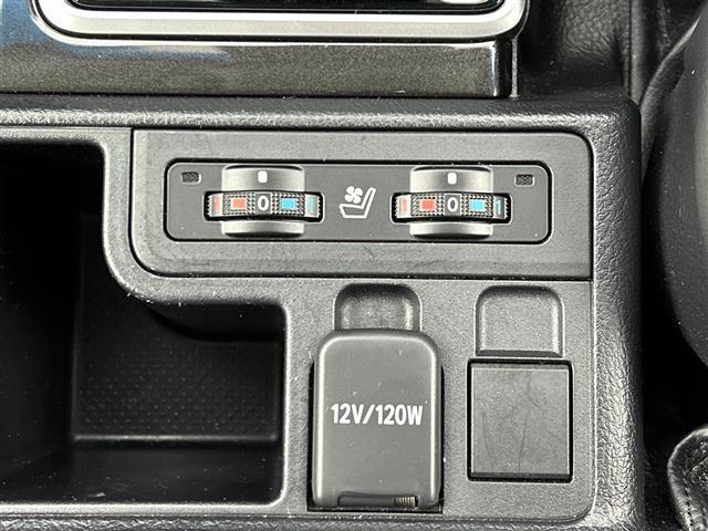 ランドクルーザープラド TX Lパッケージ・ブラックエディション 禁煙 ALPINE9型ナビ サンルーフ バックカメラ ETC パワーシート シートヒーター エアシート 追従クルコン 衝突軽減 レーンキープアシスト オートハイビーム フルセグ Bluetooth(6枚目)