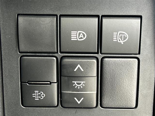 ランドクルーザープラド TX Lパッケージ・ブラックエディション 禁煙 ALPINE9型ナビ サンルーフ バックカメラ ETC パワーシート シートヒーター エアシート 追従クルコン 衝突軽減 レーンキープアシスト オートハイビーム フルセグ Bluetooth(7枚目)