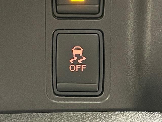 セレナ ハイウェイスター　Ｖセレクション　ＳＤナビ／純正ビルドインＥＴＣ／Ｂｌｕｅｔｏｏｔｈ接続／ＵＳＢ入力端子／フリップダウンモニター（ＴＶＭ－ＦＭ１０２０）／デジタルインナーミラー／アラウンドビューモニター／クルーズコントロール（14枚目）