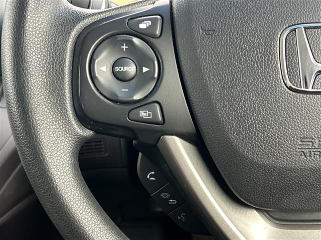 フリード G 純正ナビ 両側パワースライドドア バックカメラ ビルトインETC フルセグテレビ ステアリングスイッチ プッシュスタート オートライト ヒーテッドドアミラー ドライブレコーダー サンシェード(12枚目)