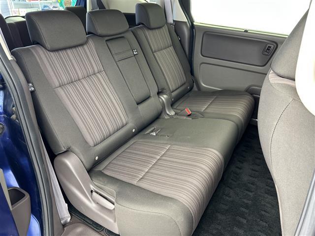 フリード G 純正ナビ 両側パワースライドドア バックカメラ ビルトインETC フルセグテレビ ステアリングスイッチ プッシュスタート オートライト ヒーテッドドアミラー ドライブレコーダー サンシェード(14枚目)