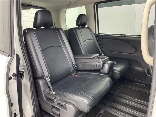 セレナ ハイウェイスターV 両側電動 11型ナビTV フリップダウン プロパイロット(15枚目)