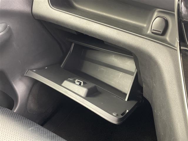 セレナ ハイウェイスターV 両側電動 11型ナビTV フリップダウン プロパイロット(29枚目)