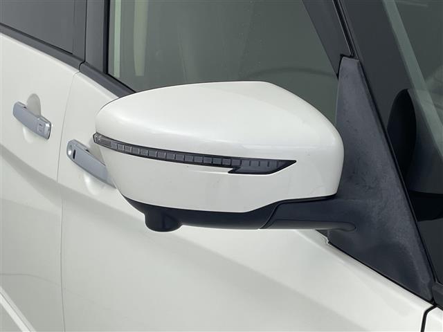 セレナ ハイウェイスターV 両側電動 11型ナビTV フリップダウン プロパイロット(35枚目)