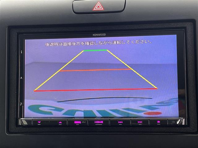 フリードハイブリッド ハイブリッド・Gホンダセンシング 禁煙 社外ナビ 両側パワースライドドア ルーフキャリア レーダークルーズコントロール 衝突軽減ブレーキ レーンキープアシスト RAZOシフトノブ ビルトインETC ハーフレザーシート LEDライト(4枚目)