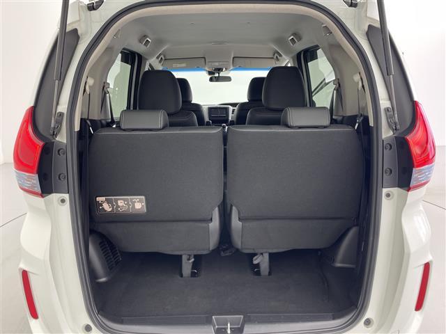 フリードハイブリッド ハイブリッド・Gホンダセンシング 禁煙 社外ナビ 両側パワースライドドア ルーフキャリア レーダークルーズコントロール 衝突軽減ブレーキ レーンキープアシスト RAZOシフトノブ ビルトインETC ハーフレザーシート LEDライト(14枚目)