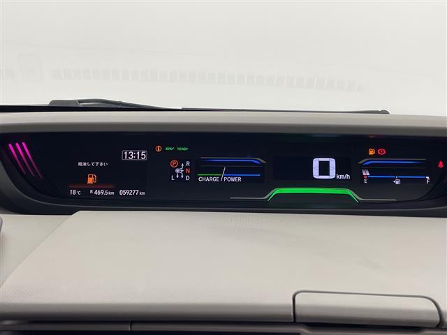 フリードハイブリッド ハイブリッド・Gホンダセンシング 禁煙 社外ナビ 両側パワースライドドア ルーフキャリア レーダークルーズコントロール 衝突軽減ブレーキ レーンキープアシスト RAZOシフトノブ ビルトインETC ハーフレザーシート LEDライト(18枚目)