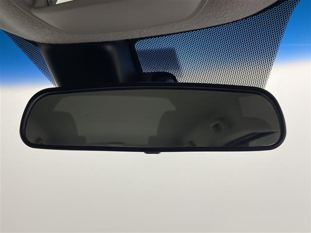 フリードハイブリッド ハイブリッド・Gホンダセンシング 禁煙 社外ナビ 両側パワースライドドア ルーフキャリア レーダークルーズコントロール 衝突軽減ブレーキ レーンキープアシスト RAZOシフトノブ ビルトインETC ハーフレザーシート LEDライト(29枚目)