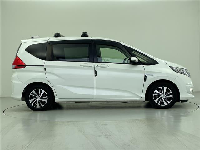 フリードハイブリッド ハイブリッド・Gホンダセンシング 禁煙 社外ナビ 両側パワースライドドア ルーフキャリア レーダークルーズコントロール 衝突軽減ブレーキ レーンキープアシスト RAZOシフトノブ ビルトインETC ハーフレザーシート LEDライト(33枚目)