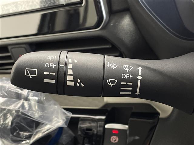 デリカミニ T プレミアム 届出済未使用車 純正9インチディスプレイオーディオ 全方位モニター レーダークルーズコントロール 衝突軽減ブレーキ ダウンヒルアシストコントロール デジタルインナーミラー 前席シートヒーター(31枚目)