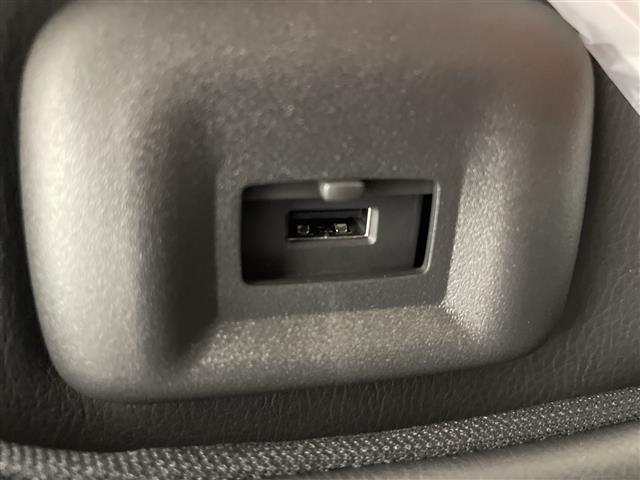 デリカミニ T プレミアム 届出済未使用車 純正9インチディスプレイオーディオ 全方位モニター レーダークルーズコントロール 衝突軽減ブレーキ ダウンヒルアシストコントロール デジタルインナーミラー 前席シートヒーター(36枚目)