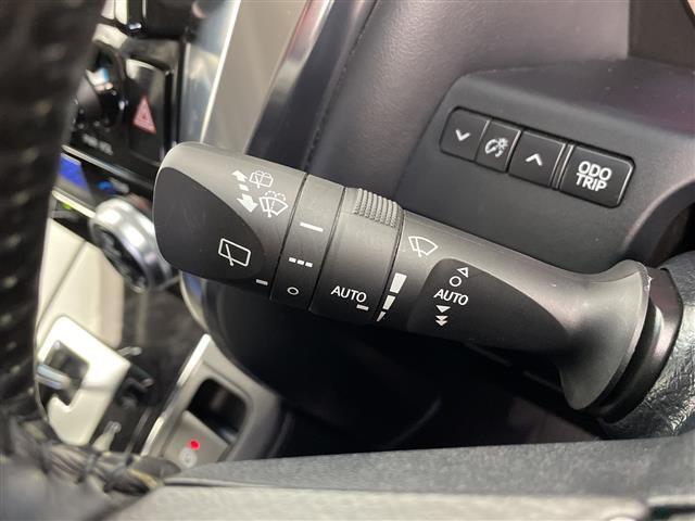 アルファード ２．５Ｓ　Ｃパッケージ　モデリスタフルエアロ　純正ディスプレイオーディオ　純正フリップダウンモニター　黒革シート　シートヒーター　パワーリアゲート　トヨタセーフティセンス　両側電動スライドドア　ＥＴＣ　クリアランスソナー（28枚目）