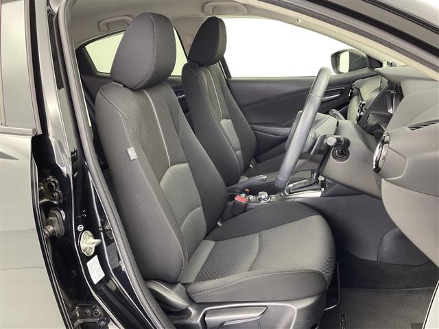 デミオ XDツーリング 純正ナビ バックカメラ パドルシフト クルーズコントロール 衝突軽減 ヘッドアップディスプレイ シートヒーター フォグランプ ETC オートライト LEDヘッドライト 電動格納ウィンカーミラー(12枚目)