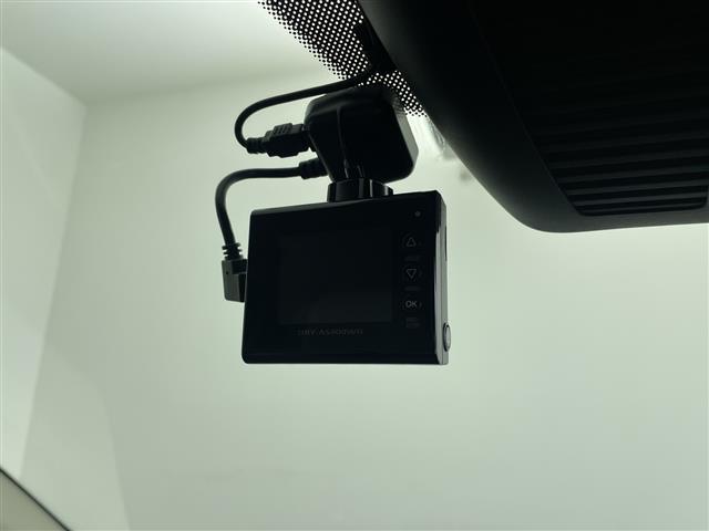 デミオ XDツーリング Lパッケージ マツダコネクトナビ CD DVD Bluetooth USB TV 衝突軽減ブレーキ 車線逸脱警報 誤発進抑制機能 ブラインドスポットミニター レーンキープアシスト バックカメラ オートライト(7枚目)