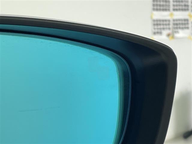 デミオ XDツーリング Lパッケージ マツダコネクトナビ CD DVD Bluetooth USB TV 衝突軽減ブレーキ 車線逸脱警報 誤発進抑制機能 ブラインドスポットミニター レーンキープアシスト バックカメラ オートライト(8枚目)