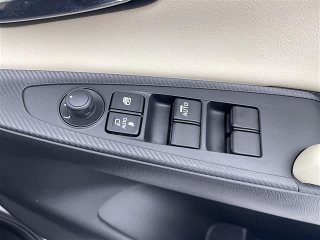 デミオ XDツーリング Lパッケージ マツダコネクトナビ CD DVD Bluetooth USB TV 衝突軽減ブレーキ 車線逸脱警報 誤発進抑制機能 ブラインドスポットミニター レーンキープアシスト バックカメラ オートライト(24枚目)