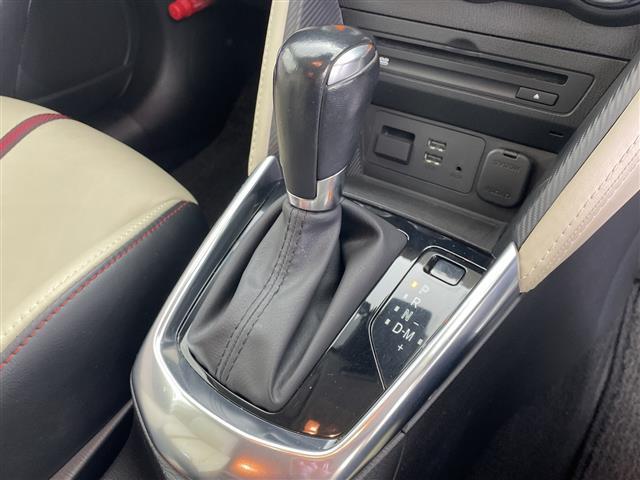 デミオ XDツーリング Lパッケージ マツダコネクトナビ CD DVD Bluetooth USB TV 衝突軽減ブレーキ 車線逸脱警報 誤発進抑制機能 ブラインドスポットミニター レーンキープアシスト バックカメラ オートライト(30枚目)