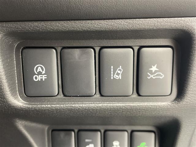 デリカＤ：５ ブラックエディション　登録済未使用車　アルパイン１１型ナビ　カープレイ　バックカメラ　ＨＤＭＩ　ＡＣ１００Ｖ　追従クルコン　ステアリングヒーター　前席シートヒーター　パドルシフト　本革シートパワーシート　ＢＴ　両側電動ドア（9枚目）