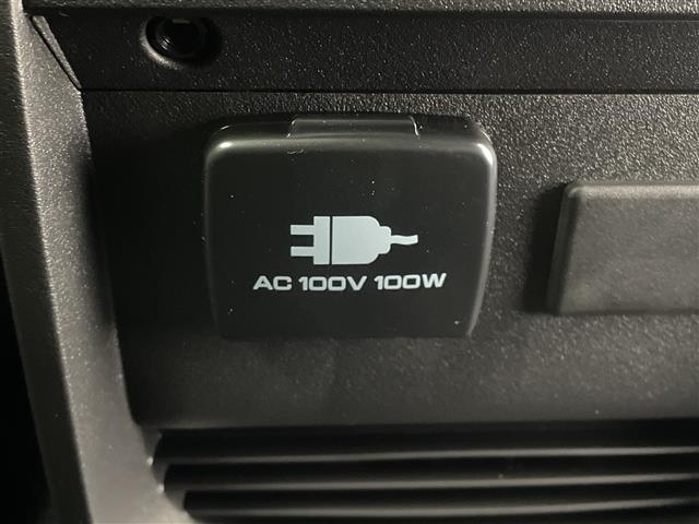 デリカＤ：５ ブラックエディション　登録済未使用車　アルパイン１１型ナビ　カープレイ　バックカメラ　ＨＤＭＩ　ＡＣ１００Ｖ　追従クルコン　ステアリングヒーター　前席シートヒーター　パドルシフト　本革シートパワーシート　ＢＴ　両側電動ドア（12枚目）