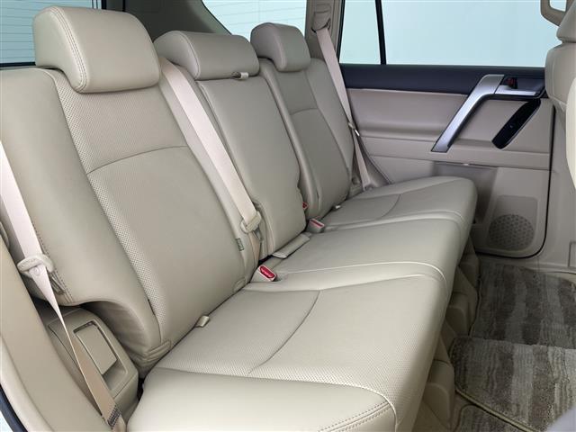 商談ルームにはキッズルームも完備しています☆お子様連れでもゆっくりとお車をお選びいただけます！