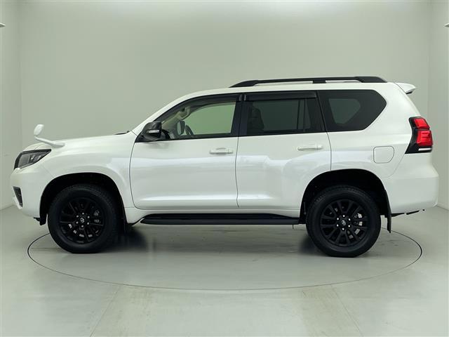 みなさまのお車選びのお手伝いをさせてください！スタッフ一同心よりご来店、お問い合わせをお待ちしております！