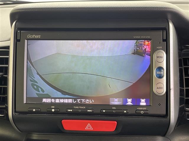 N-BOXカスタム G SSパッケージ 純正ナビ 両側パワースライドドア バックカメラ ETC Bluetooth ワンセグ DVD CD 衝突軽減 フォグランプ スマートキー スペアキー アイドリングストップ(4枚目)