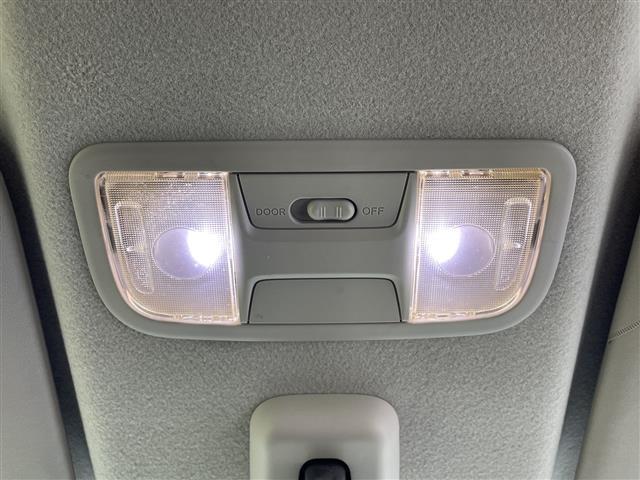 N-BOXカスタム G SSパッケージ 純正ナビ 両側パワースライドドア バックカメラ ETC Bluetooth ワンセグ DVD CD 衝突軽減 フォグランプ スマートキー スペアキー アイドリングストップ(26枚目)